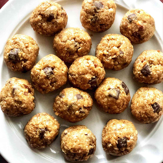 PB Chocolate Chip Energy Balls